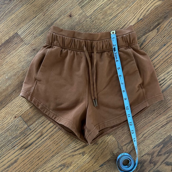 Lululemon shorts - Picture 2 of 6